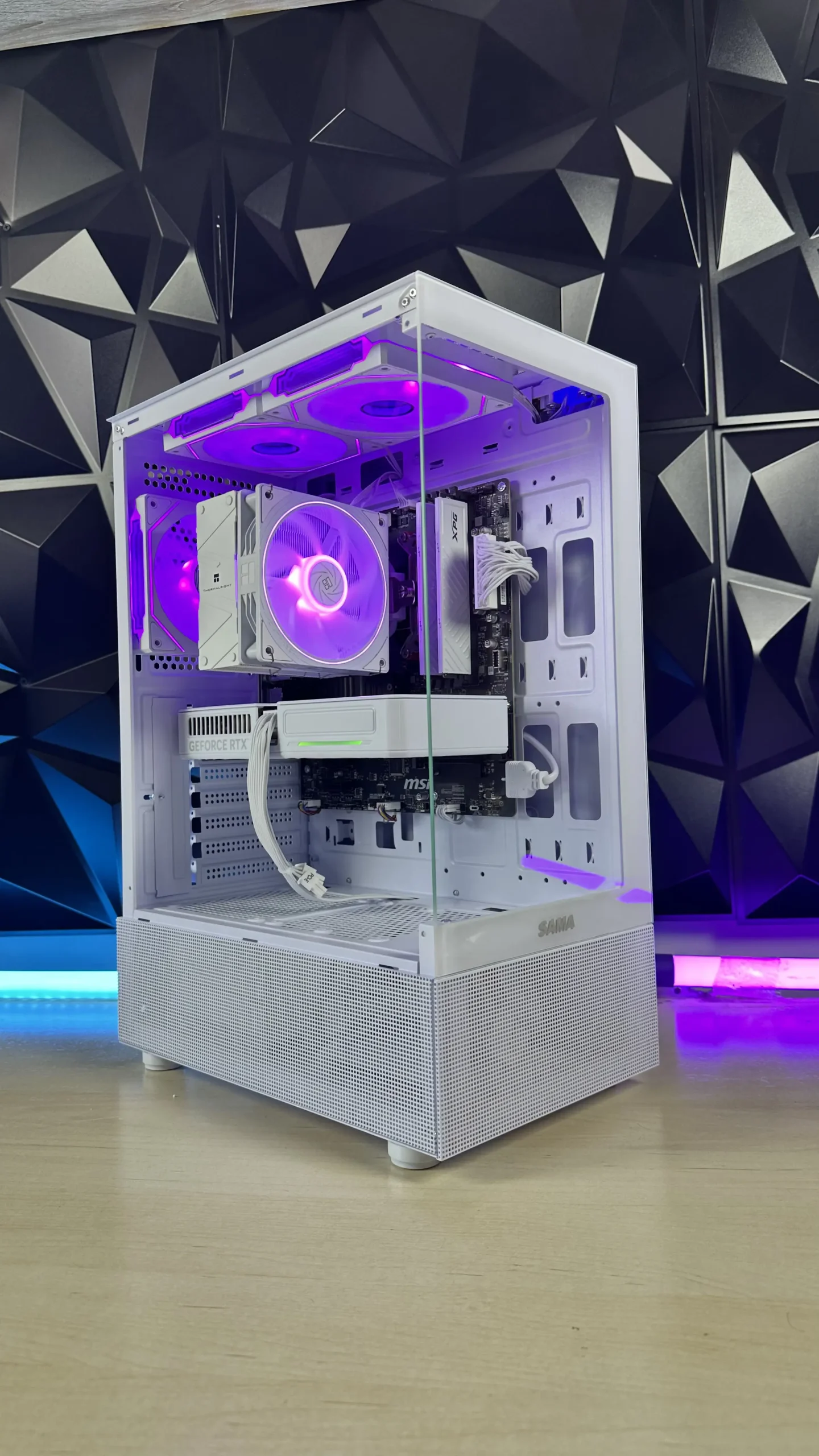 PC Gamer Gama Media - Streamer | Ryzen 5 8400F / RTX 5060 / 1Tb Almacenamiento / Sama 3321 - Imagen 2