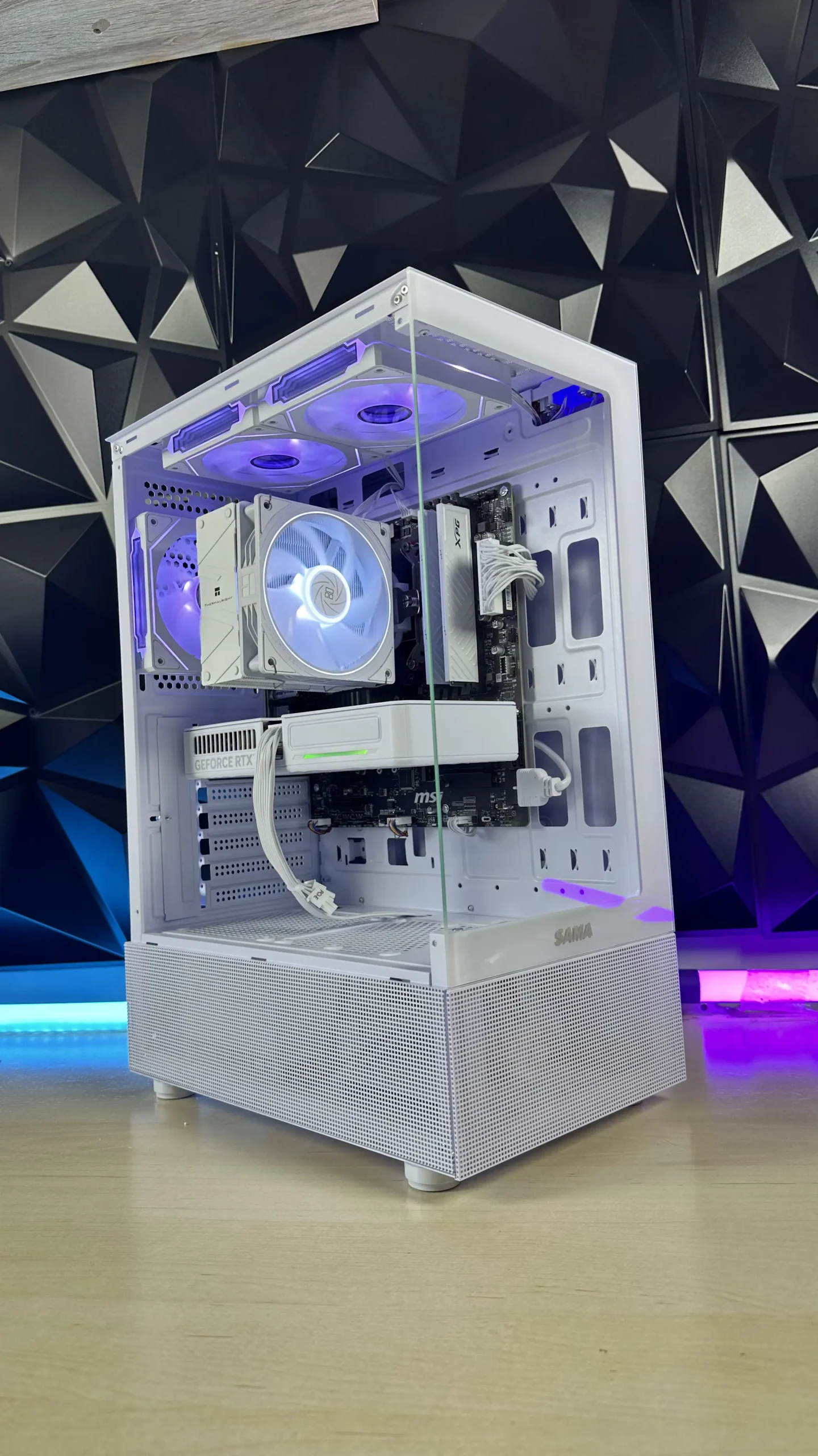 PC Gamer Gama Media - Streamer | Ryzen 5 8400F / RTX 5060 / 1Tb Almacenamiento / Sama 3321 - Imagen 3